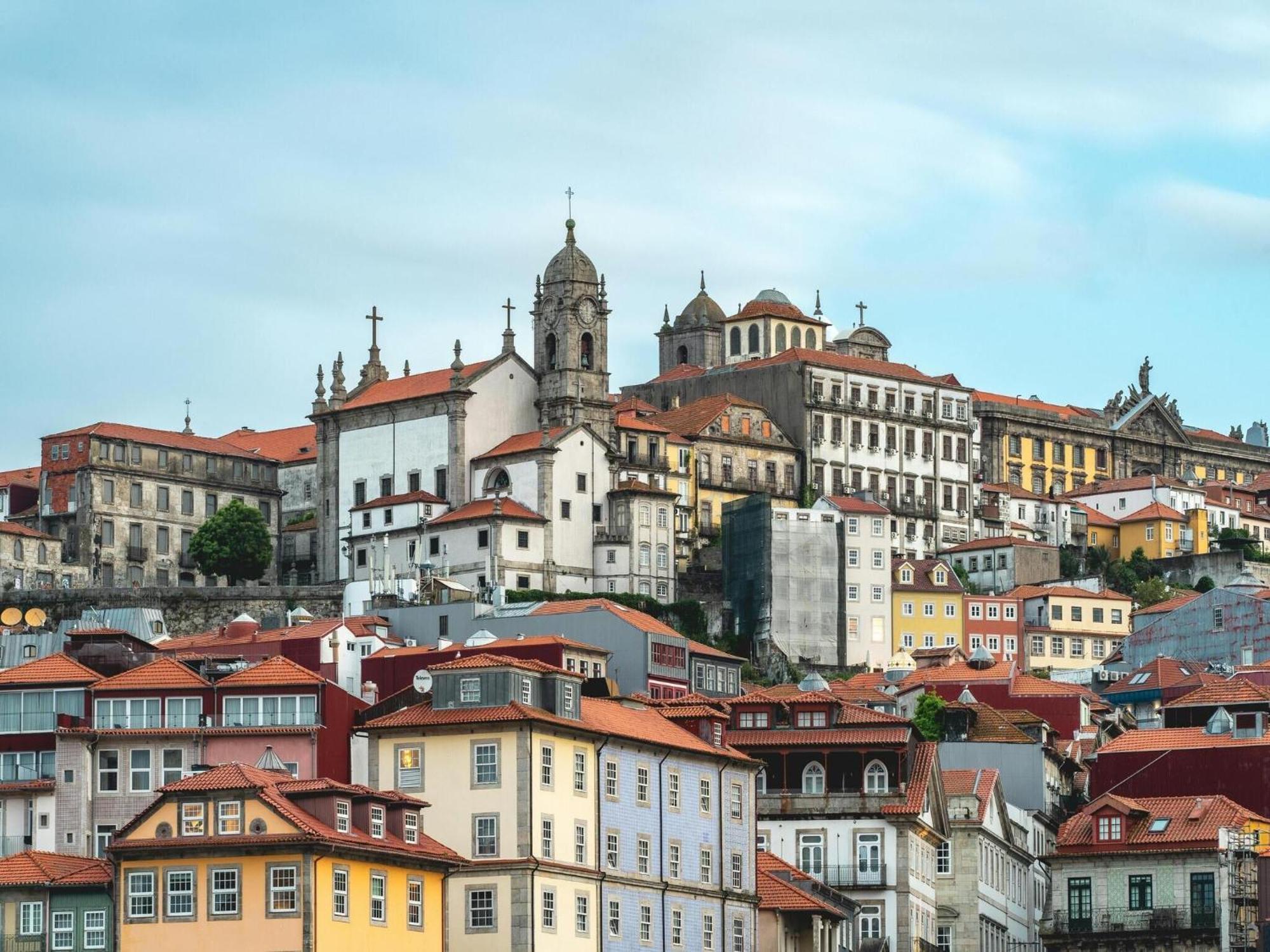 Charming Studio, Ideal For Smaller Groups Porto
