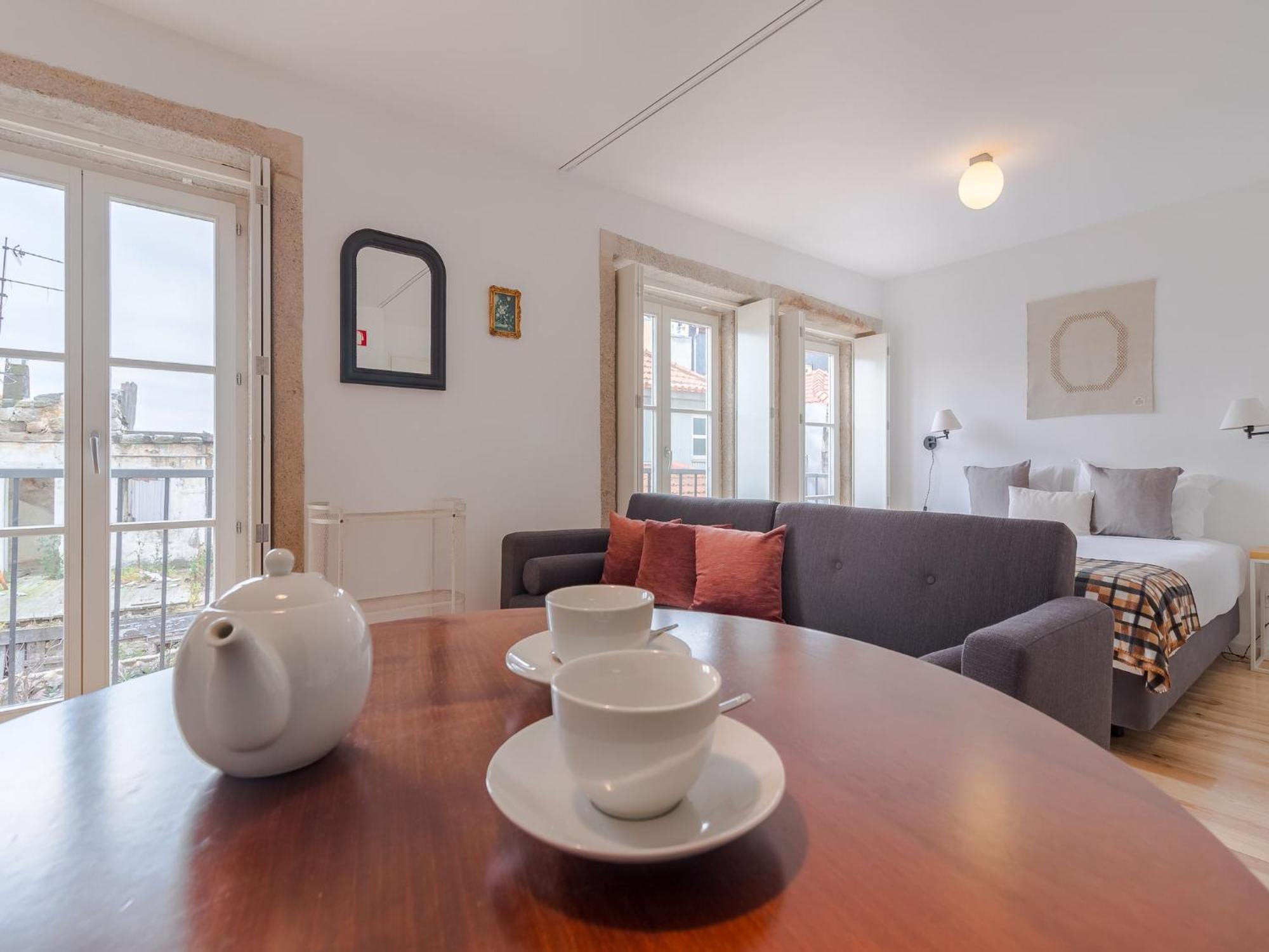 Charming Studio, Ideal For Smaller Groups